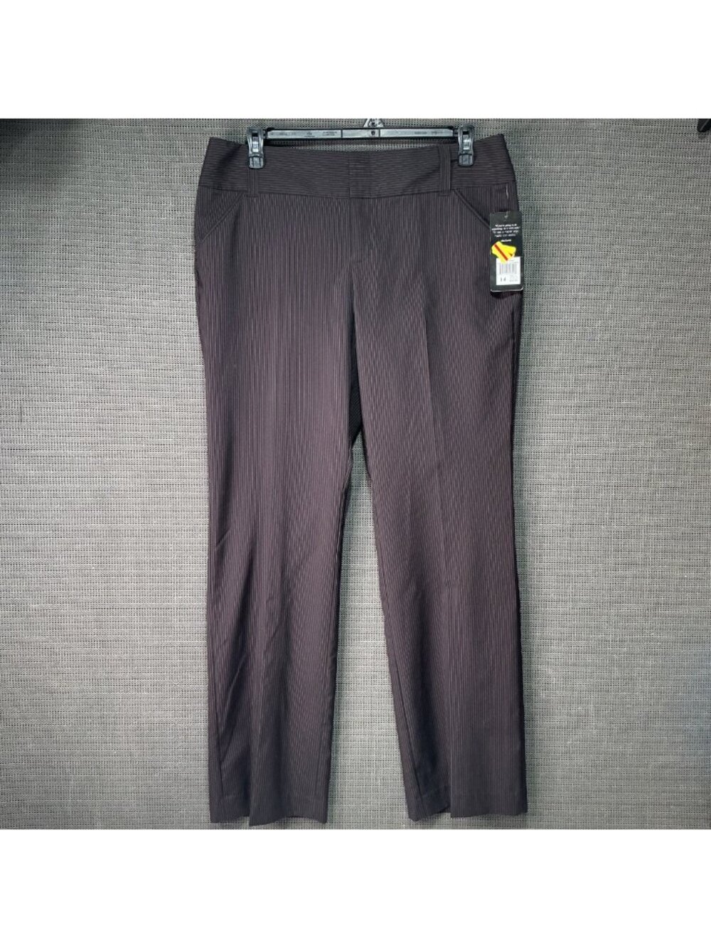 Daisy Fuentes Moda Studio Brown Pinstripe Pants Size 14 Dress Workwear